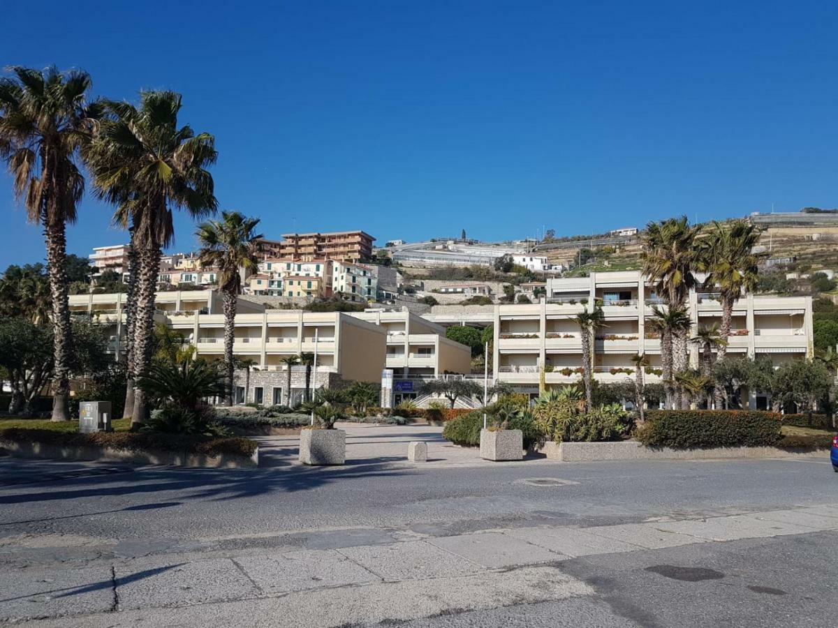 Silvia Degli Aregai Διαμέρισμα Santo Stefano al Mare Εξωτερικό φωτογραφία